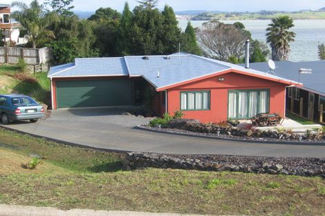 Photo of property in 3 Munro Street, Onerahi, Whangarei, 0110