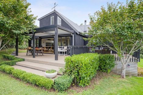 Photo of property in 7 Ngarahana Avenue, Paremoremo, Auckland, 0632