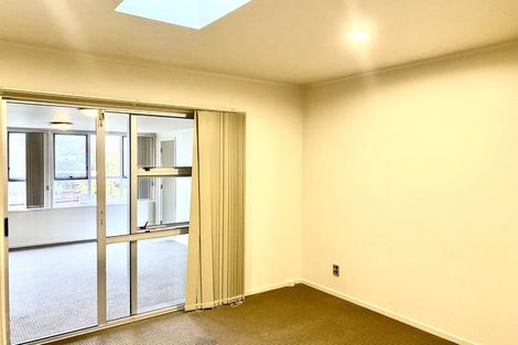 Photo of property in 10 Albemarle Place, Massey, Auckland, 0614