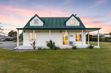 Photo of property in 61 Canterbury Street, Ashley, Rangiora, 7477