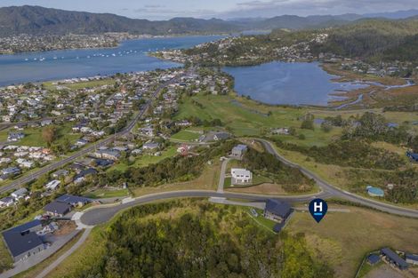 Photo of property in 18 Azimuth Road, Tairua, 3508