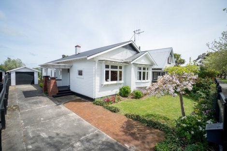 Photo of property in 18 Mere Mere Avenue, Palmerston North, 4414