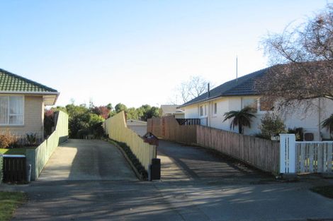 Photo of property in 94 Warren Crescent, Hillmorton, Christchurch, 8025