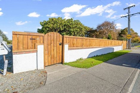 Photo of property in 112 Kitchener Street, Gore, 9710