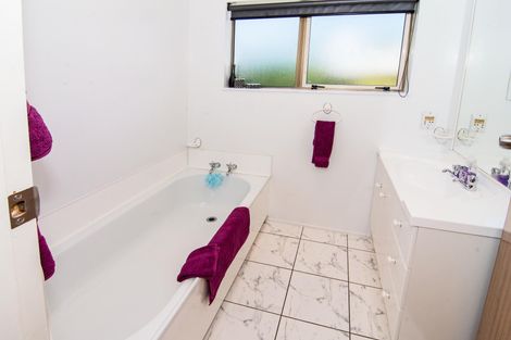 Photo of property in 15 Chamberlain Road, Masterton, 5810