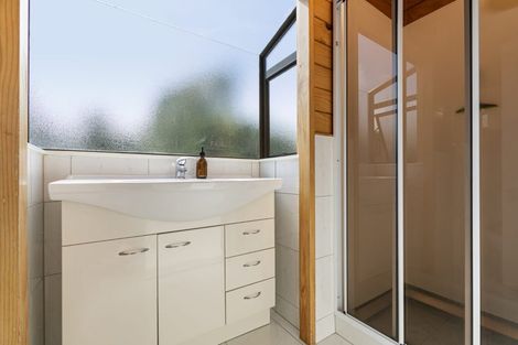 Photo of property in 7 Chardon Place, Henderson, Auckland, 0612