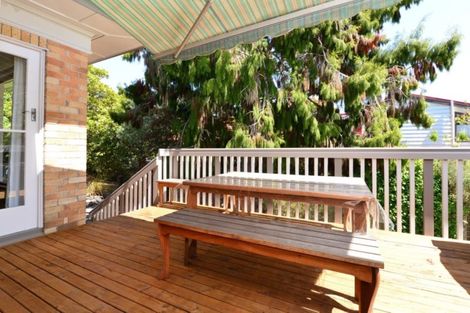 Photo of property in 1 Tarbett Road, Hillcrest, Hamilton, 3216