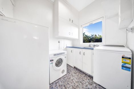 Photo of property in 130 Point View Drive, East Tamaki Heights, Auckland, 2016