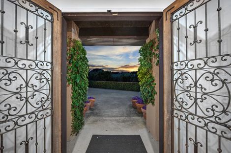 Photo of property in 23 Oak Valley Road, Dairy Flat, Albany, 0792