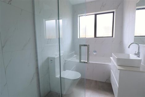 Photo of property in 10 Olivia Road, Pukekohe, 2120