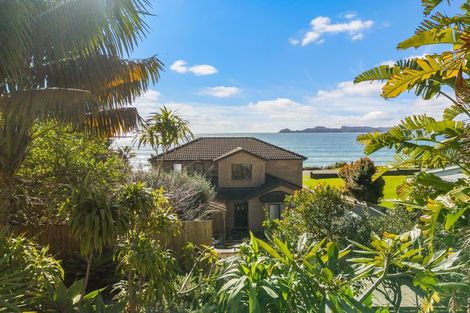 Photo of property in 119 Long Beach Road, Russell, 0202