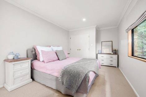 Photo of property in 3 Roseveare Grove, Te Marua, Upper Hutt, 5018