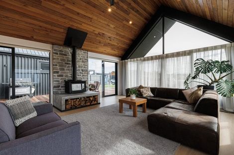 Photo of property in 18 Wakanini Place, Mapua, 7005