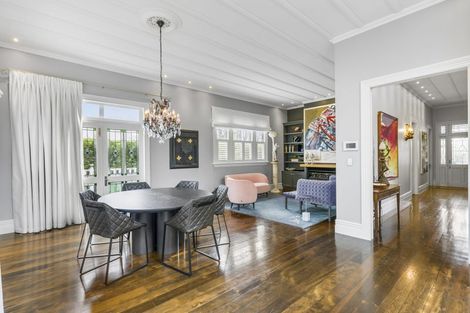 Photo of property in 86 Sarsfield Street, Herne Bay, Auckland, 1011
