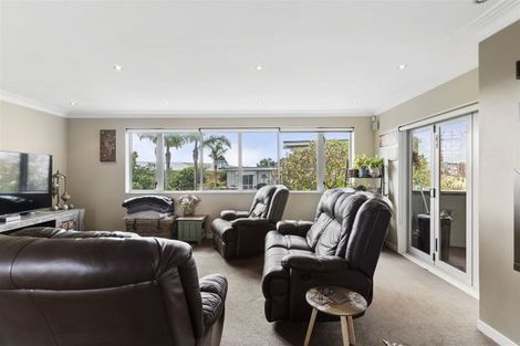 Photo of property in 1/62 Sorrel Crescent, Bucklands Beach, Auckland, 2012