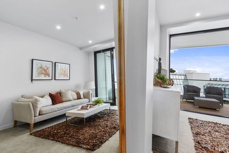 Photo of property in 104/8a Lake Pupuke Drive, Takapuna, Auckland, 0622