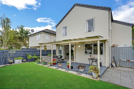 Photo of property in 52 Bruce Pulman Drive, Takanini, 2112