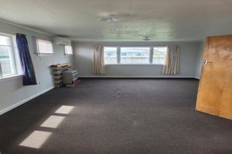 Photo of property in 7 Truby King Street, Merrilands, New Plymouth, 4312