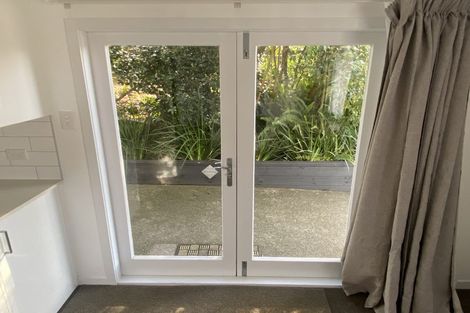 Photo of property in 4 Wakanui Street, Birkenhead, Auckland, 0626