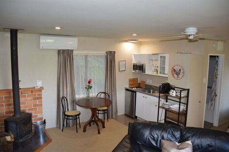 Photo of property in 6888j Christchurch Akaroa Road, Takamatua, 7581