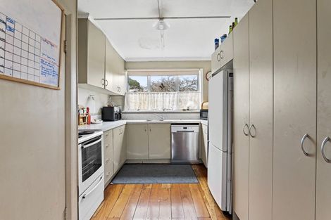 Photo of property in 224 Bridge Street, Eltham, 4322