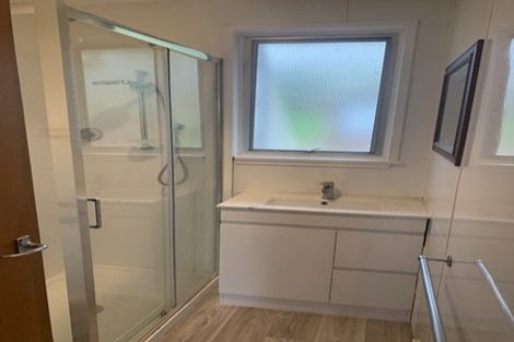 Photo of property in 50 Hellyers Street, Birkdale, Auckland, 0626