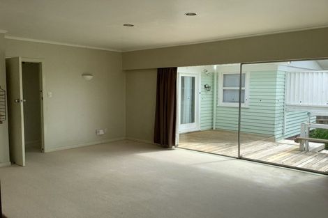 Photo of property in 3 Vienna Place, Birkenhead, Auckland, 0626