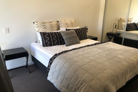 Photo of property in 17 Highlands Close, Queenstown, 9300