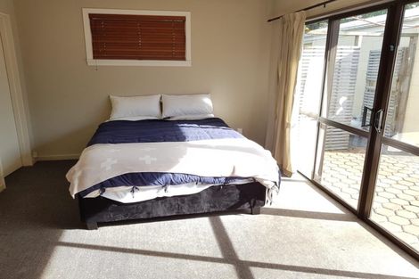 Photo of property in 16 Shearer Avenue, Papanui, Christchurch, 8052