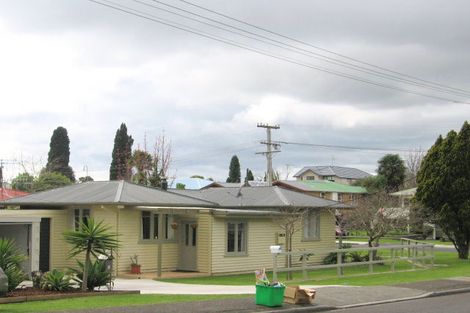 Photo of property in 2b Milton Road, Otumoetai, Tauranga, 3110