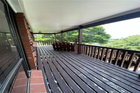 Photo of property in 35 Kirby Street, Glendene, Auckland, 0602