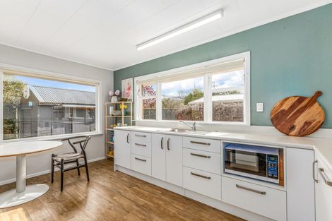 Photo of property in 9a Ranfurly Street, Trentham, Upper Hutt, 5018