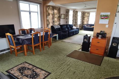 Photo of property in 80 Wakefield Street, Westport, 7825