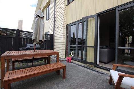 Photo of property in 42/11 The Avenue, Albany, Auckland, 0632