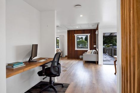 Photo of property in 15 Craig Street, Stratford, 4332