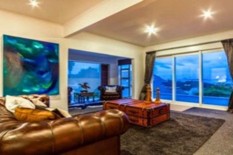 Photo of property in 13 Sea View Terrace, Cockle Bay, Auckland, 2014