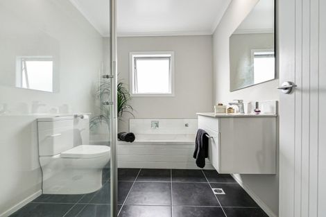 Photo of property in 57 Tennille Street, Flagstaff, Hamilton, 3210