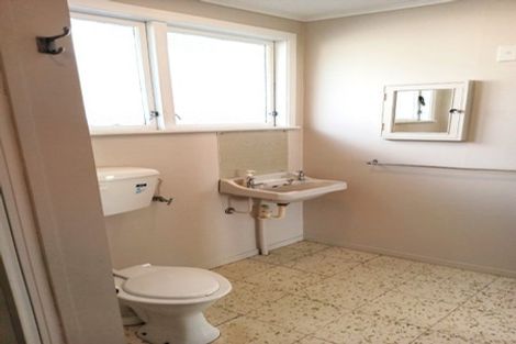 Photo of property in 3 Sydney Street, Palmerston North, 4414