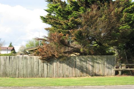 Photo of property in 59 Robinson Avenue, Holdens Bay, Rotorua, 3010