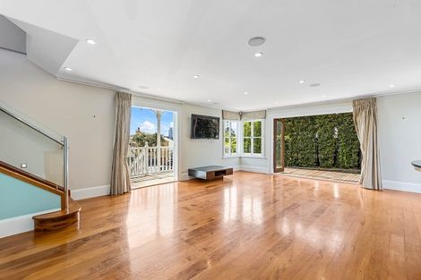 Photo of property in 23 St Marys Road, Saint Marys Bay, Auckland, 1011