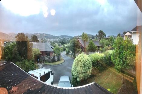 Photo of property in 70 Sailmaker Close, Whitby, Porirua, 5024