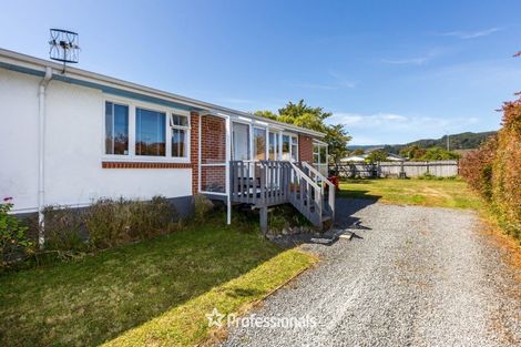 Photo of property in 2/10 Hildreth Street, Trentham, Upper Hutt, 5018