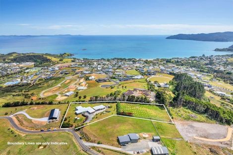 Photo of property in 37 Pekama Drive, Cable Bay, 0420