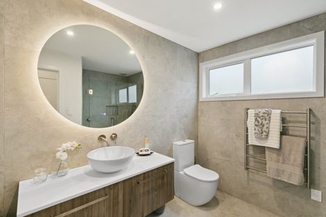 Photo of property in 11 Rutland Way, Wadestown, Wellington, 6012