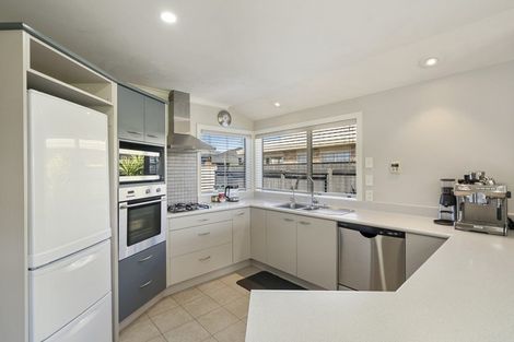 Photo of property in 14 Meadow Court, Paraparaumu, 5032