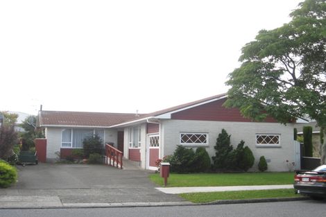 Photo of property in 3 Waddington Drive, Naenae, Lower Hutt, 5011