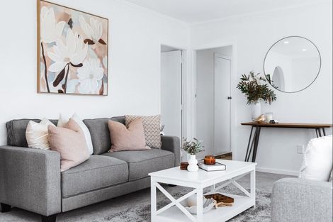 Photo of property in 37 Yvonne Street, Melville, Hamilton, 3206