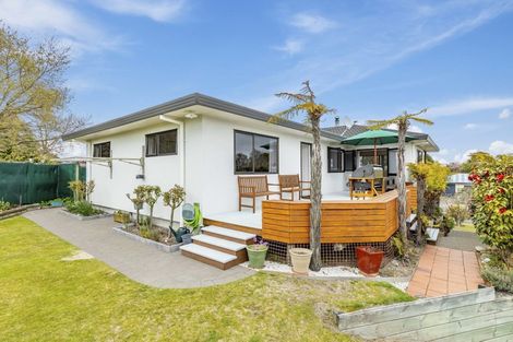 Photo of property in 30 Kiddle Drive, Hilltop, Taupo, 3330