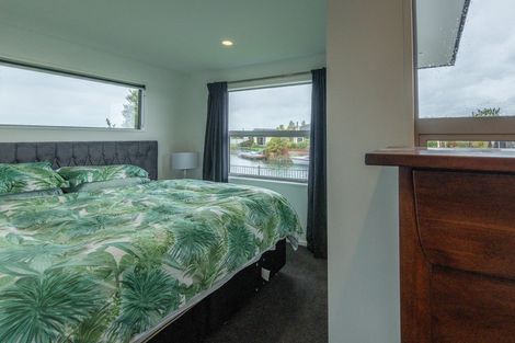 Photo of property in 12 Torbay Avenue, Huntingdon, Ashburton, 7774