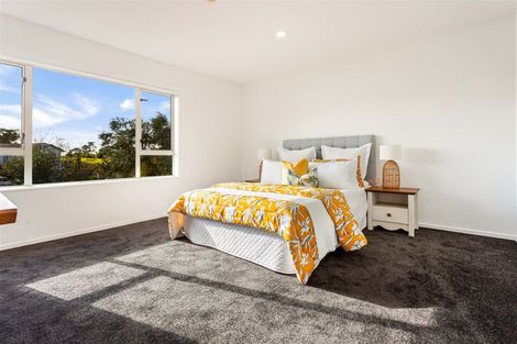 Photo of property in 4/23 Charlenne Close, Ranui, Auckland, 0612